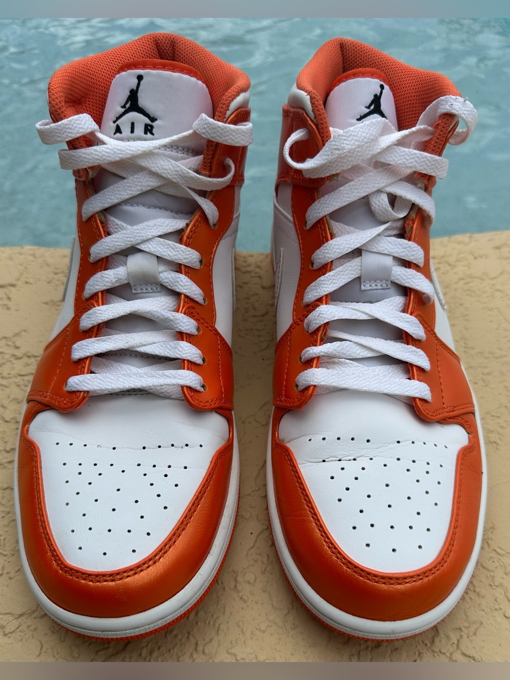Nike Air Jordan 1 Mid SE Electro Orange White (DM3531-800) Sneakers Size 10 VGC